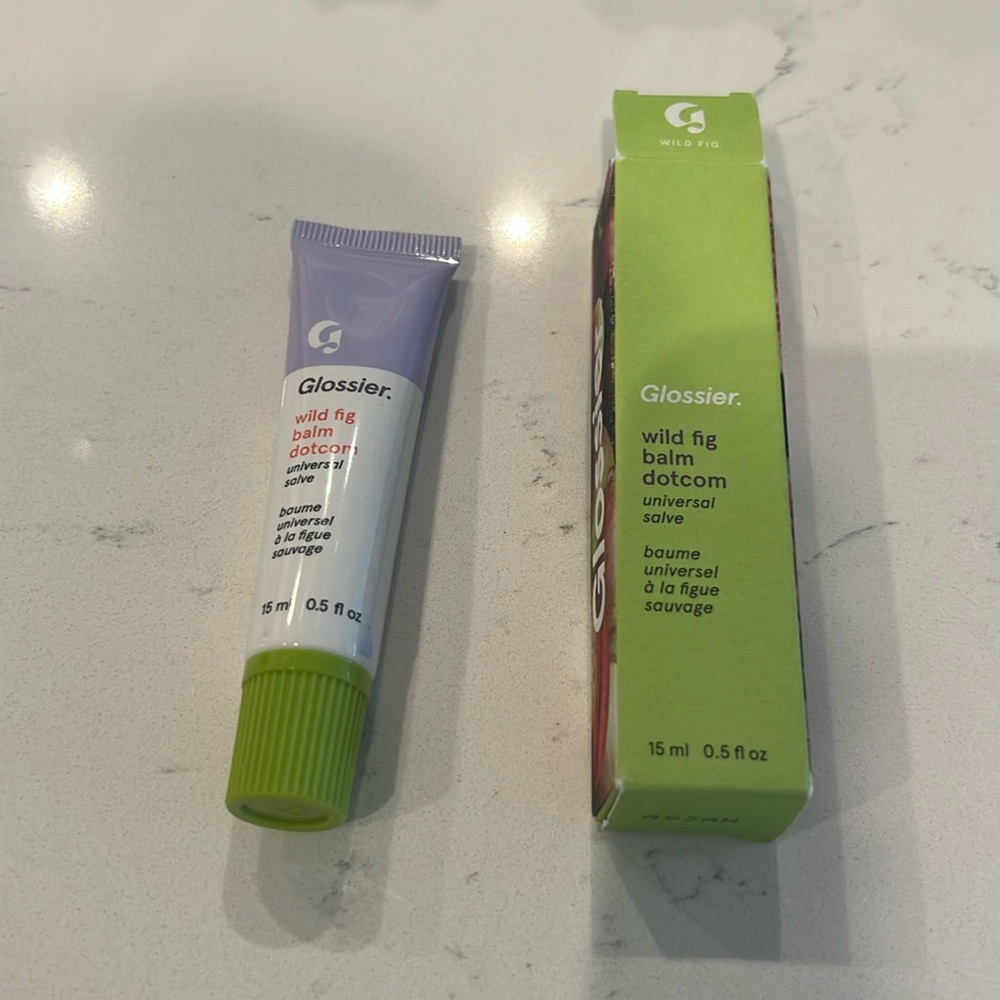 Glossier Balm Dotcom in Wild Fig (Vegan)